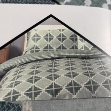 New Habitat Geo Dash Green