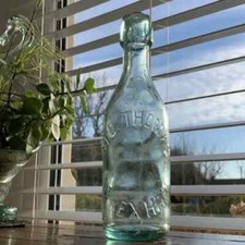 Traditional Glass Bottle Geo