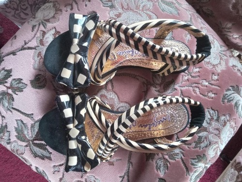 Gorgeous irregular choice - irregular,