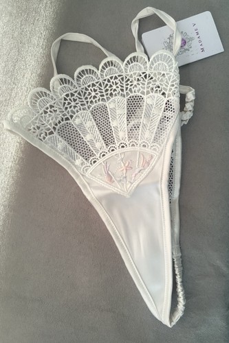 Madame opium pure white - opium, &