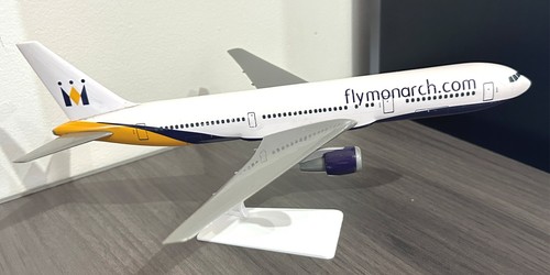 Boeing 767 monarch airlines - monarch,