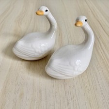 Vintage Pair of Ceramic Geese