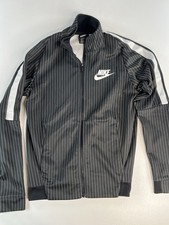 Men’s Retro Vintage Y2K Nike