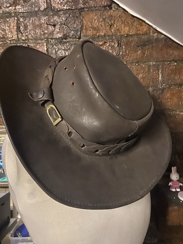 Jacaru traditional oil hat - oil,