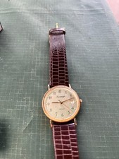  Sovereign stamped 9carat Gold Gents Dress Watch with calendar ,   circa 1970 