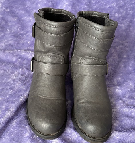 Pavers ladies grey side - pavers,