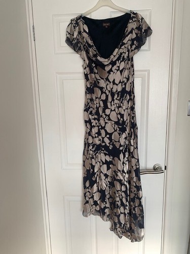 Phase eight beautiful dress - phase,