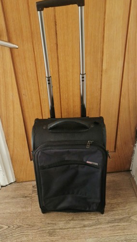 Samsonite medium size cabin - samsonite,