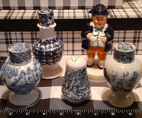 Antique pepper pots - pots, historical