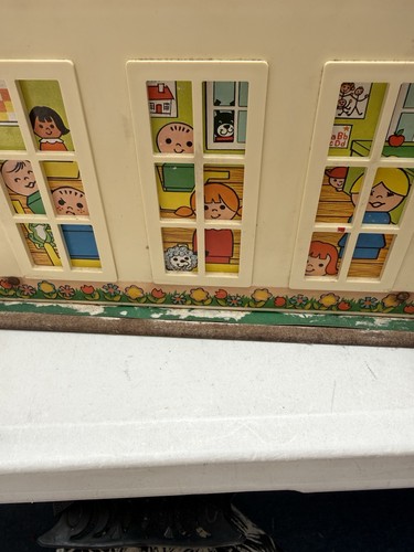 Fisher price school house - fisher,