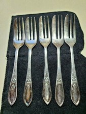 5 Pastry Forks BG Ltd