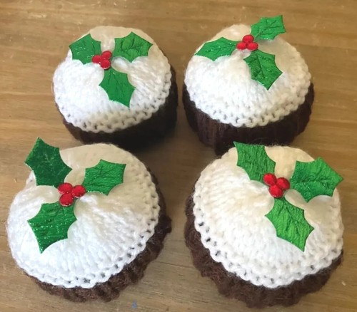 Hand knitted tea - hand, x4