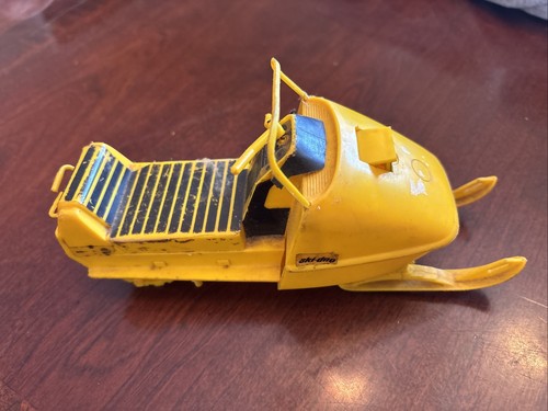 Vintage 1960 ski doo nordic - doo,