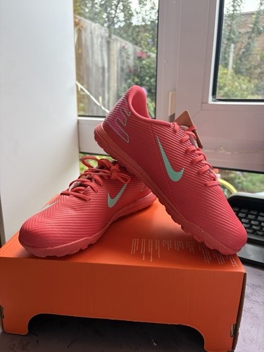 Nike football shoes size - , uk