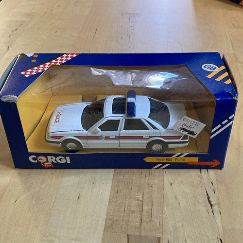 Corgi classics rover 800 - classics,