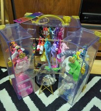 Rainbow High Closet With Avery Fashion Set Items Too