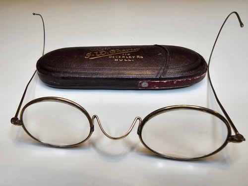 Vintage charter opticians - g.w.,