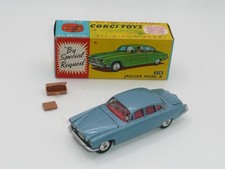 Corgi 238 Jaguar Mark X Gun
