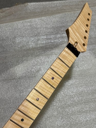 Aaa reverse head - head, frets