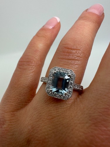 Platinum emerald cut - platinum,