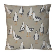 1 x Clarke & Clarke Laridae