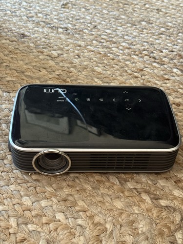 Vivitek qumi projector - q8,