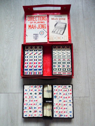 Vintage dragon mahjong set - mahjong,
