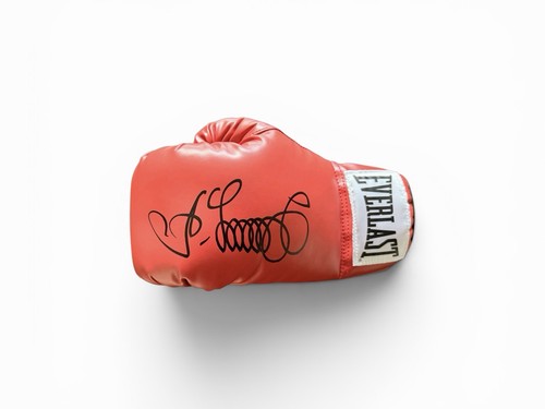 Oleksandr usyk signed red - oleksandr,