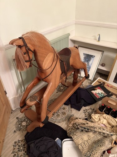 Rocking horse - rocking,