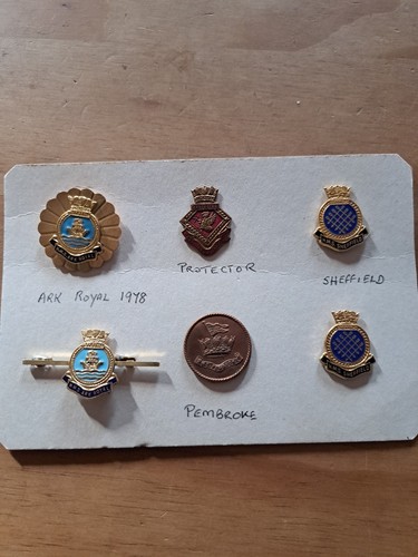 Royal navy badge collection - royal,