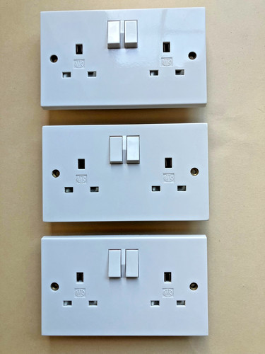 2747 whi double socket - whi,
