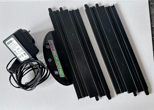 Hornby micro scalextric power - hornby,
