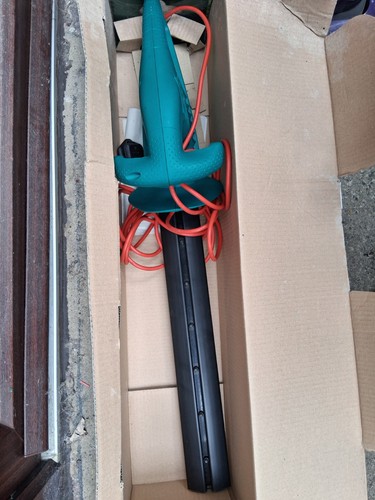 Bosch electric hedge trimmer - electric,