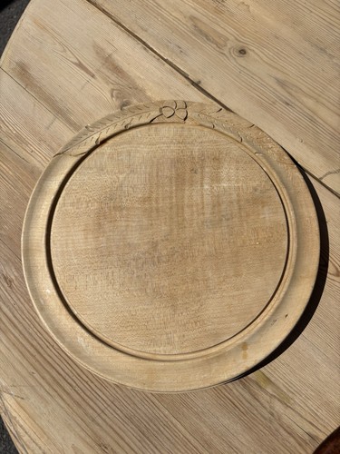 Vintage carved bread board - vintage,