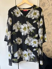 Butler & Wilson  3/4 Sleeve