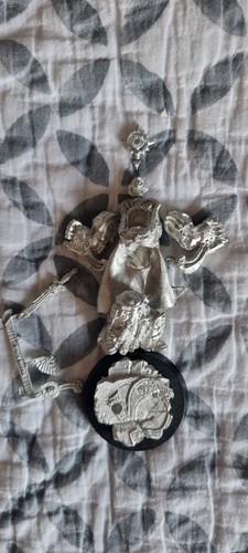 Warhammer 000 marneus - 40,000,