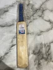ICC Cricket World Cup ENGLAND 1999 MINI CRICKET BAT