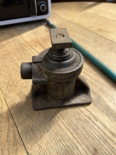 Vintage land rover lj31 - vintage,