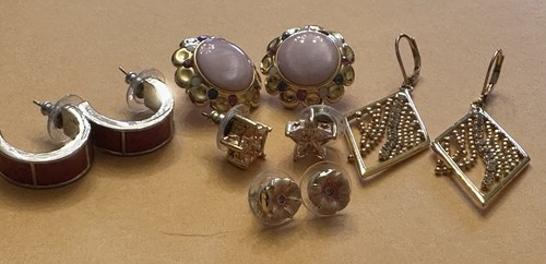 Pairs of vtg joan rivers - of,