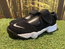 Nike Rift Junior Trainers Size 1 UK