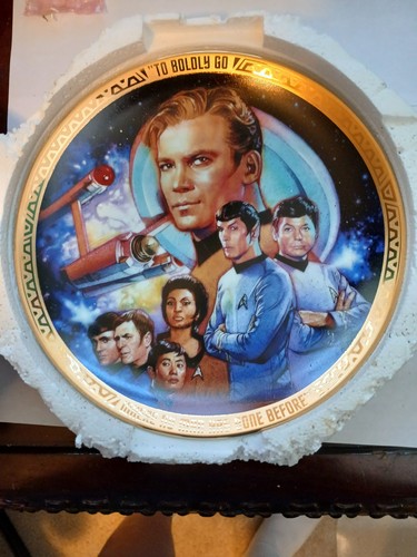 Star trek collector - star, plate