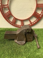 Vintage No 2 RD689821 Made In England Vice CL315