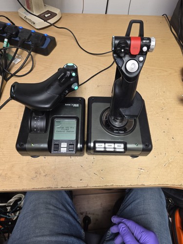 Saitek x52 pro - saitek,