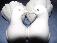 LLADRO COUPLE OF DOVES #1169
