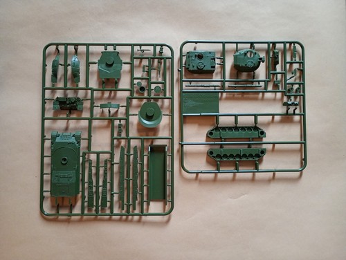 Leopard tank sprue - leopard,