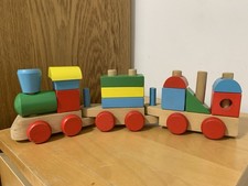 Melissa & Doug Stacking Train Developmental Toy Motor Skills 3+
