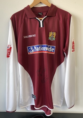 Player issue northampton town - player,