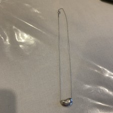 7.9 Gram Tiffany and co elsa peretti bean necklace 