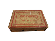 A Victorian Promise Box, Containing 173 Religious Scrolls