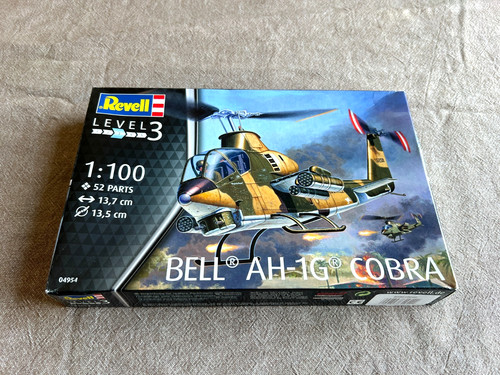 Brand new revell 100 - brand,